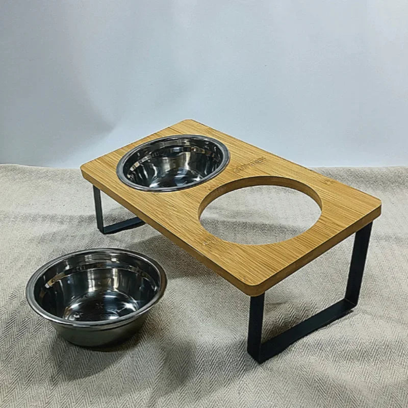 Support incliné en bois avec double gamelle