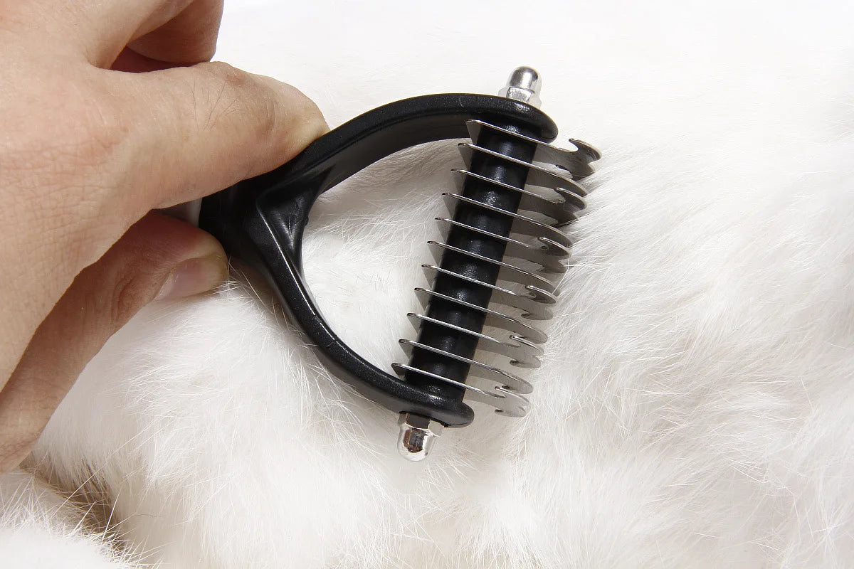 Brosse de toilettage