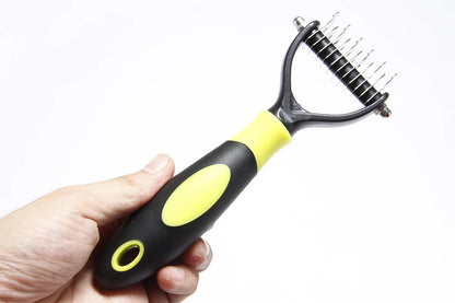 Brosse de toilettage